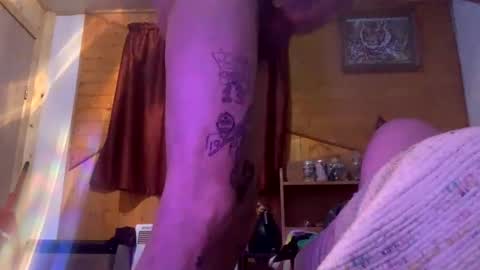 Snapshot of johnnyct36 chatting on March 9, 2025, 4:38 am johnnyct36 online show from March 9, 2025, 4:38 am