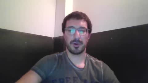 Snapshot of johnparis7575 chatting on November 21, 2025, 10:30 pm Johnfrench online show from November 21, 2025, 10:30 pm