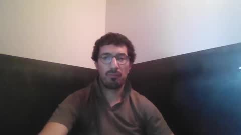 Snapshot of johnparis7575 chatting on May 18, 2026, 9:20 pm Johnfrench online show from May 18, 2026, 9:20 pm