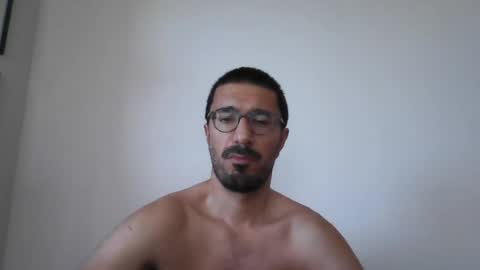 Snapshot of johnparis7575 chatting on July 30, 2026, 9:25 pm Johnfrench online show from July 30, 2026, 9:25 pm