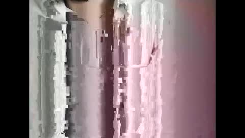 johnpop9090 online show from March 17, 2026, 9:34 am