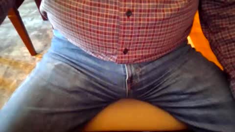 Snapshot of johnxxx549 chatting on April 23, 2026, 12:04 pm johnxxx549 online show from April 23, 2026, 12:04 pm