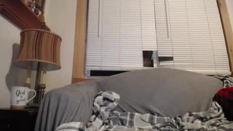 Snapshot of johstondude chatting on November 26, 2025, 2:45 am Johston online show from November 26, 2025, 2:45 am