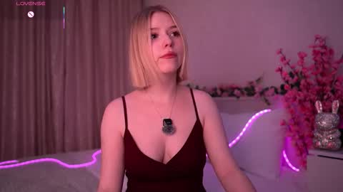 Snapshot of joice_queen chatting on February 13, 2026, 8:05 pm Paula online show from February 13, 2026, 8:05 pm