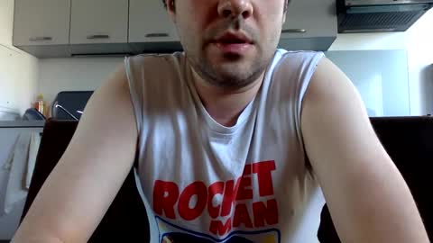 joinmetoparis online show from February 16, 2025, 2:21 pm