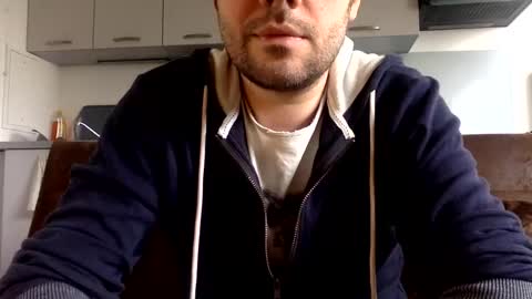 joinmetoparis online show from February 22, 2025, 2:08 pm