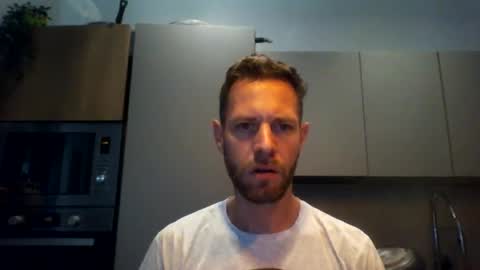 jojo19844 online show from September 18, 2025, 9:22 am