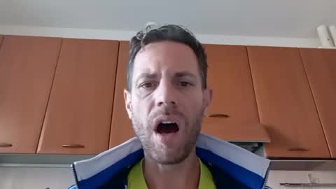 jojo19844 online show from November 5, 2025, 11:43 am