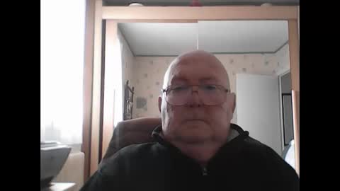 Snapshot of jojo60000529566 chatting on May 12, 2026, 6:21 am jojo60000529566 online show from May 12, 2026, 6:21 am