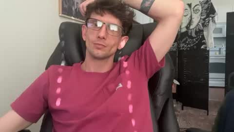 jojodoinbloblo online show from July 7, 2026, 11:42 pm