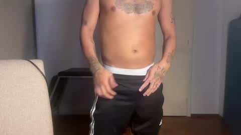 jojoleche online show from July 16, 2026, 3:23 am