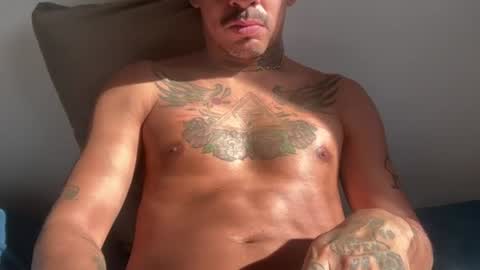 jojoleche online show from July 24, 2026, 2:04 pm
