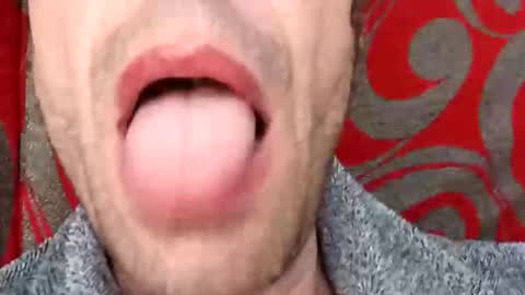 jol902111 online show from December 5, 2025, 1:52 pm