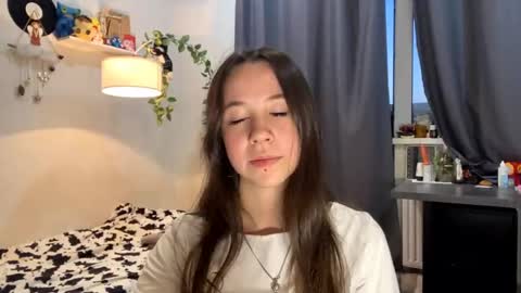 Snapshot of jolandamccammon chatting on May 25, 2026, 5:19 pm I am Joline ntmuLets hit 10 Thumbs Up together online show from May 25, 2026, 5:19 pm