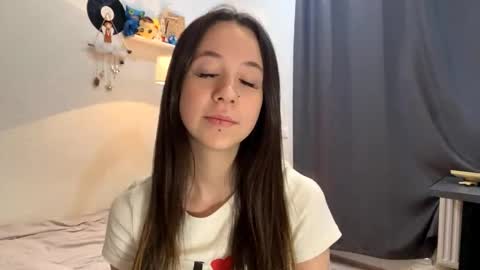 Snapshot of jolandamccammon chatting on May 30, 2026, 8:11 am I am Joline ntmuLets hit 10 Thumbs Up together online show from May 30, 2026, 8:11 am