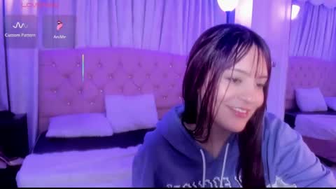 Snapshot of jolie_price chatting on September 12, 2025, 2:55 am Jolie price online show from September 12, 2025, 2:55 am