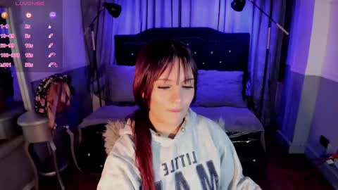 Snapshot of jolie_price chatting on October 1, 2025, 2:50 am Jolie price online show from October 1, 2025, 2:50 am