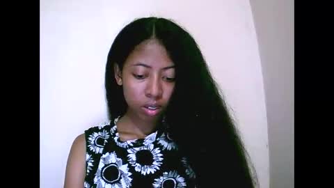 joliekah27 online show from June 2, 2026, 7:49 pm