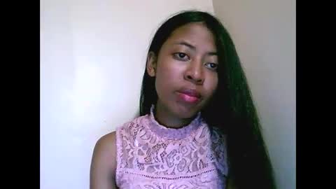 joliekah27 online show from June 5, 2026, 6:57 pm