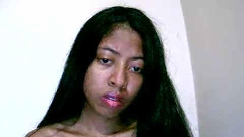 joliekah27 online show from June 14, 2026, 6:32 pm