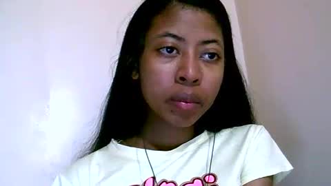 joliekah27 online show from June 16, 2026, 8:28 am