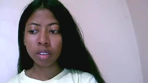 joliekah27 online show from July 5, 2026, 7:48 am