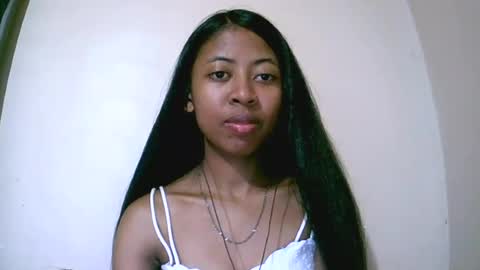 joliekah27 online show from July 9, 2026, 8:35 pm