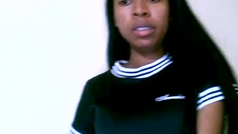 joliekah27 online show from July 27, 2026, 9:33 pm