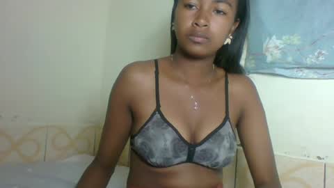 jolienasexi online show from July 21, 2026, 12:07 pm