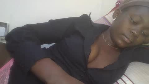 jollynabeb online show from February 18, 2025, 8:36 pm