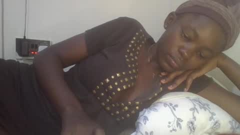 jollynabeb online show from March 5, 2025, 8:54 am