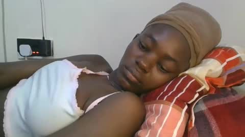 jollynabeb online show from September 30, 2025, 8:41 am