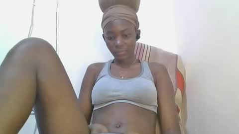 jollynabeb online show from October 12, 2025, 6:07 pm