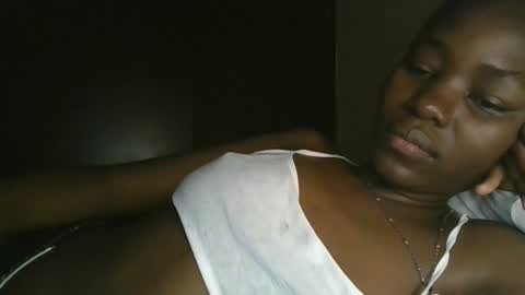 jollynabeb online show from December 2, 2025, 8:52 am