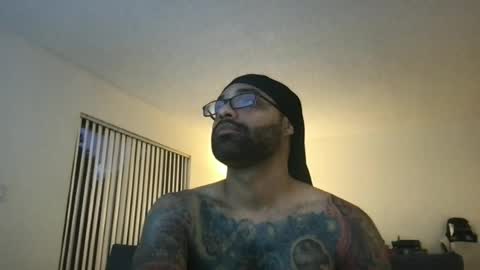 Snapshot of jon2h6k chatting on June 16, 2026, 12:24 am jon2h6k online show from June 16, 2026, 12:24 am