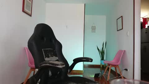 Snapshot of jon_bukowski chatting on June 2, 2026, 5:59 pm Jon online show from June 2, 2026, 5:59 pm