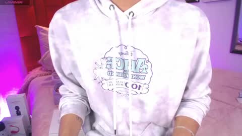 Jonas  online show from April 14, 2026, 4:51 am