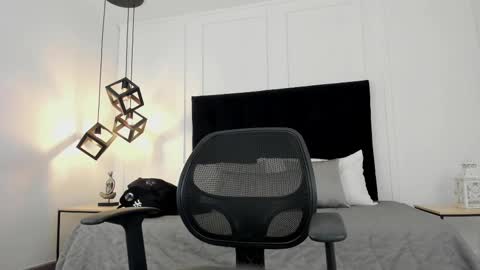 Snapshot of jonathan_daniels1 chatting on February 27, 2025, 12:02 pm Jonathan Danielss online show from February 27, 2025, 12:02 pm