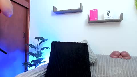 Snapshot of jonathan_rivers chatting on October 12, 2025, 5:12 pm Jonathan RiversNew online show from October 12, 2025, 5:12 pm