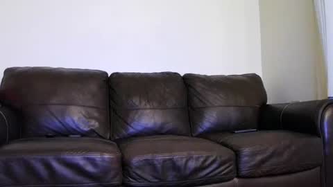 Snapshot of jonny4u_xxx chatting on November 4, 2025, 10:36 am John online show from November 4, 2025, 10:36 am