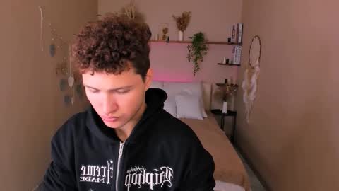 Snapshot of jonny_dark chatting on October 21, 2025, 10:27 am Jonny online show from October 21, 2025, 10:27 am