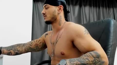 Snapshot of jonnyporn1 chatting on January 5, 2025, 3:23 pm jonnyporn1 online show from January 5, 2025, 3:23 pm