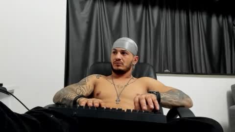 Snapshot of jonnyporn1 chatting on January 8, 2025, 10:16 pm jonnyporn1 online show from January 8, 2025, 10:16 pm