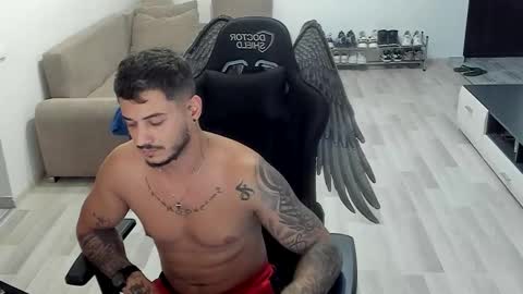 Snapshot of jonnyporn1 chatting on September 17, 2025, 11:12 am jonnyporn1 online show from September 17, 2025, 11:12 am