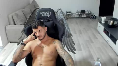 Snapshot of jonnyporn1 chatting on September 17, 2025, 11:28 pm jonnyporn1 online show from September 17, 2025, 11:28 pm