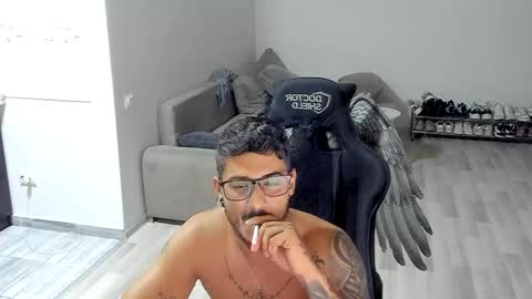 Snapshot of jonnyporn1 chatting on September 26, 2025, 10:36 pm jonnyporn1 online show from September 26, 2025, 10:36 pm