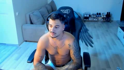 Snapshot of jonnyporn1 chatting on October 8, 2025, 1:58 am jonnyporn1 online show from October 8, 2025, 1:58 am