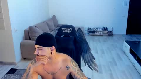 Snapshot of jonnyporn1 chatting on October 16, 2025, 4:46 am jonnyporn1 online show from October 16, 2025, 4:46 am