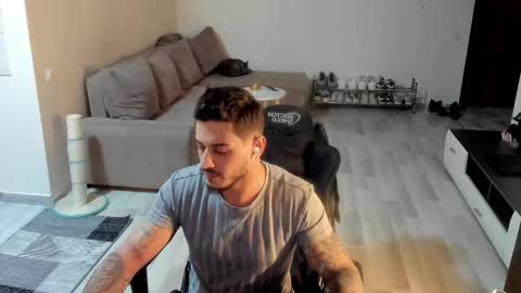 jonnyporn1 online show from January 18, 2026, 4:00 pm