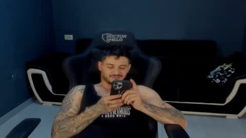 jonnyporn1 online show from March 18, 2026, 3:04 pm